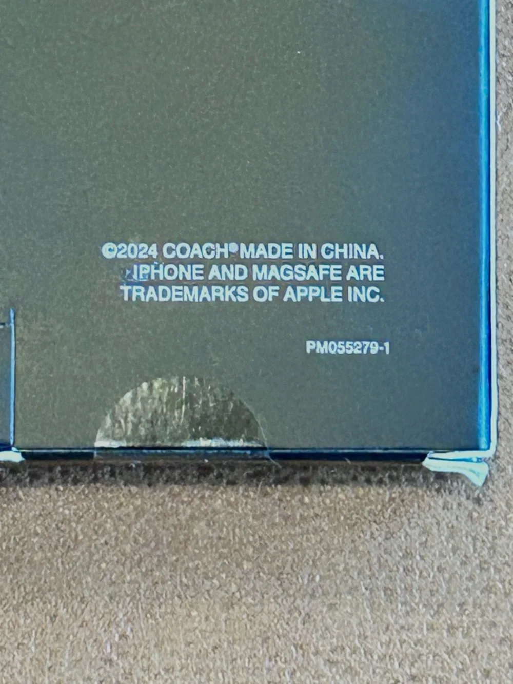 COACH Clear Signature Ombré Monogram Pattern iPhone 16 Pro Max MagSafe Case NIB - Picture 15 of 15